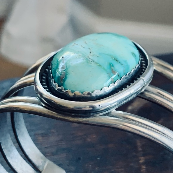 Vintage 78 gms Southwestern Turquoise Row Cuff Bracelet - Picture 4 of 14